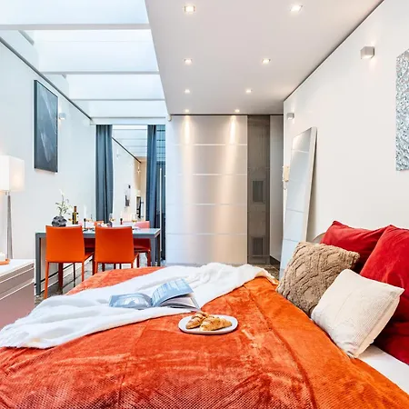 Days - One Bedroom With Ac And Desk In Old Town Apartmán *